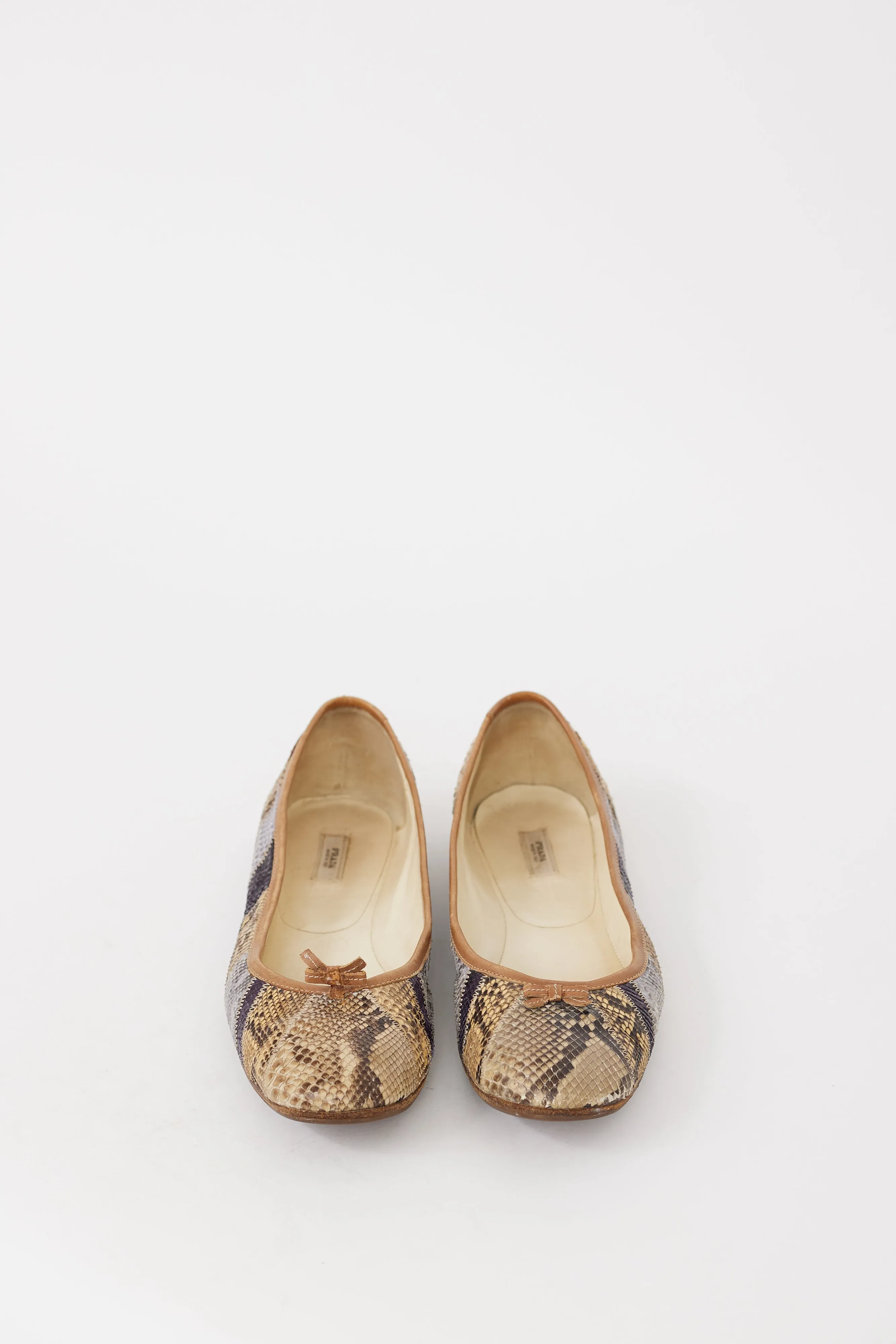 Beige & Multicolour Leather Embossed Bow Flat