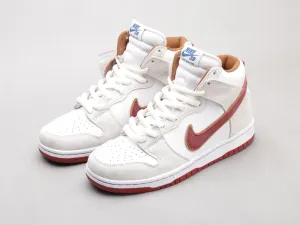 CE - Beige and red hook high top knight color matching