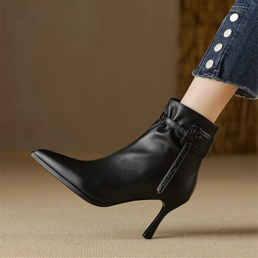 LeatherLuxe Chic Pointed Toe Winter Boots