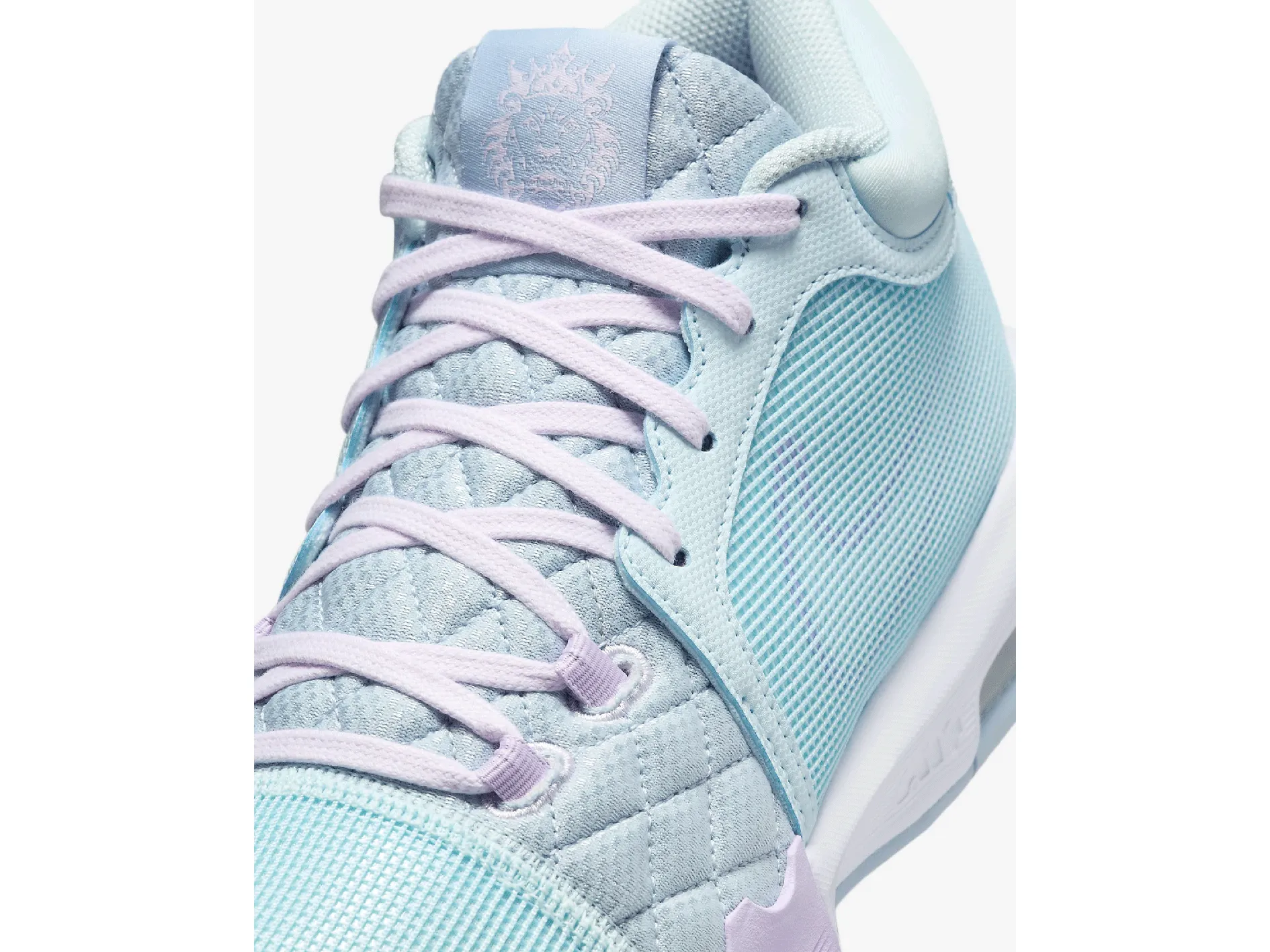 Nike Mens Lebron Witness VIII <BR> FB2239 401