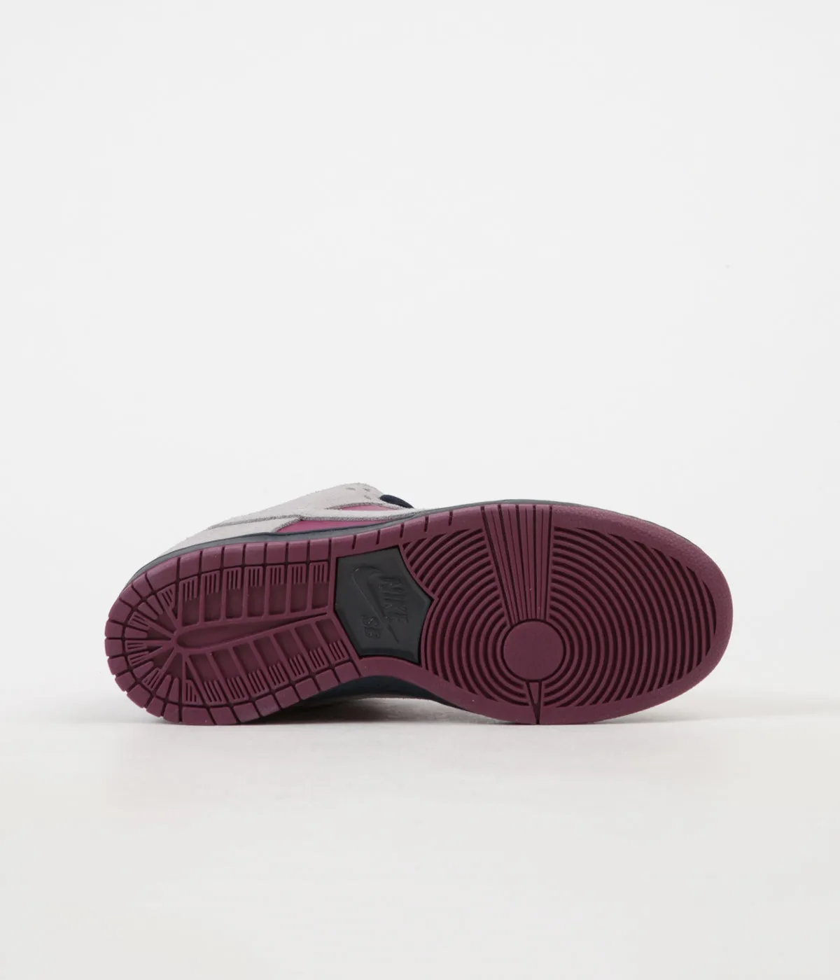 Nike SB Dunk Low Pro Shoes - Atmosphere Grey / Atmosphere Grey