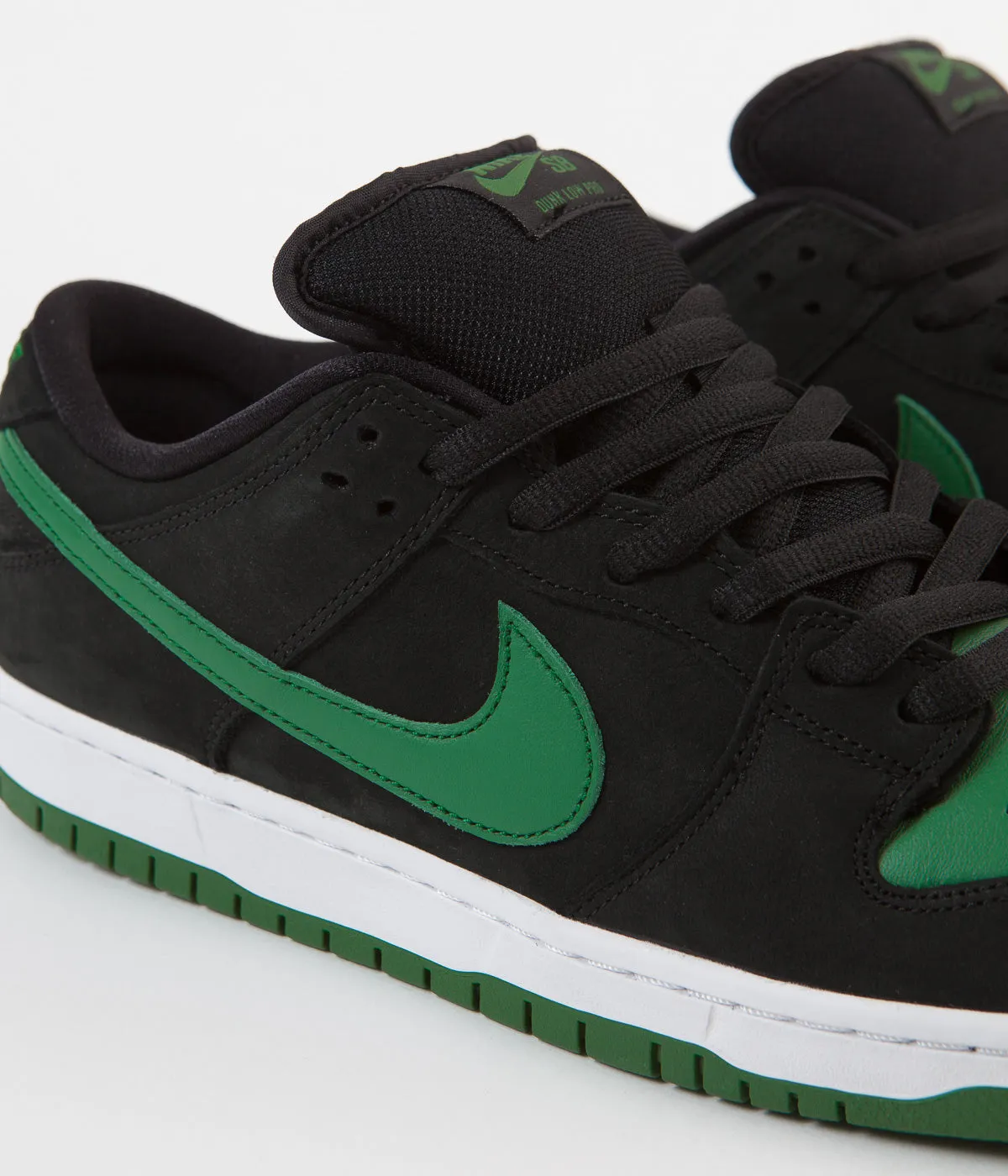 Nike SB Dunk Low Pro Shoes - Black / Pine Green - Black - White