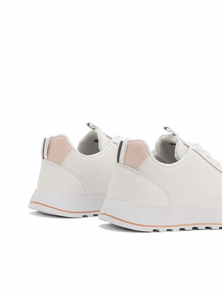 Shubizz Moscow Flat Sneakers (PLEASE GET 1 SIZE BIGGER)