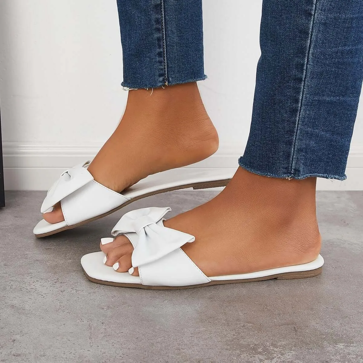 Sohiwoo Women Bowknot Flat Slippers Slip on Slide Sandals